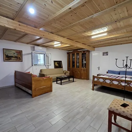 Authentic Casa vacanze Tourkolekas